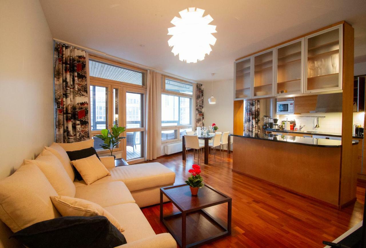 2Ndhomes Luxury Kamppi Center Apartment With Sauna ヘルシンキ エクステリア 写真